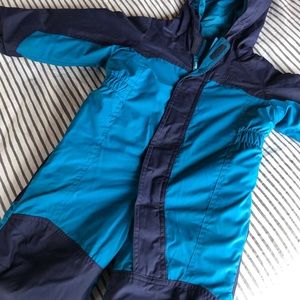 Like new 2T LL Bean Cold Buster snowsuit.